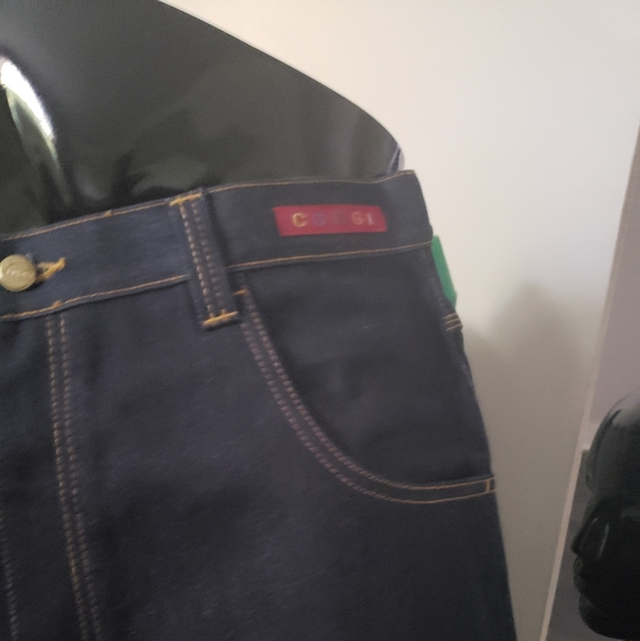 Coogi Raw Shorts - Picture 3 of 5